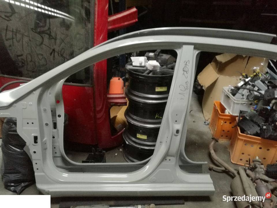 HYUNDAI I10 PANEL BOCZNY PRÓG SŁUPEK 2013 LEWY lubelskie Kozubszczyzna