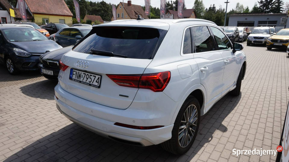 Audi Q3 Automat Super stan Gwarancja II 20182025 czujnik deszczu Q3 Zielona Góra