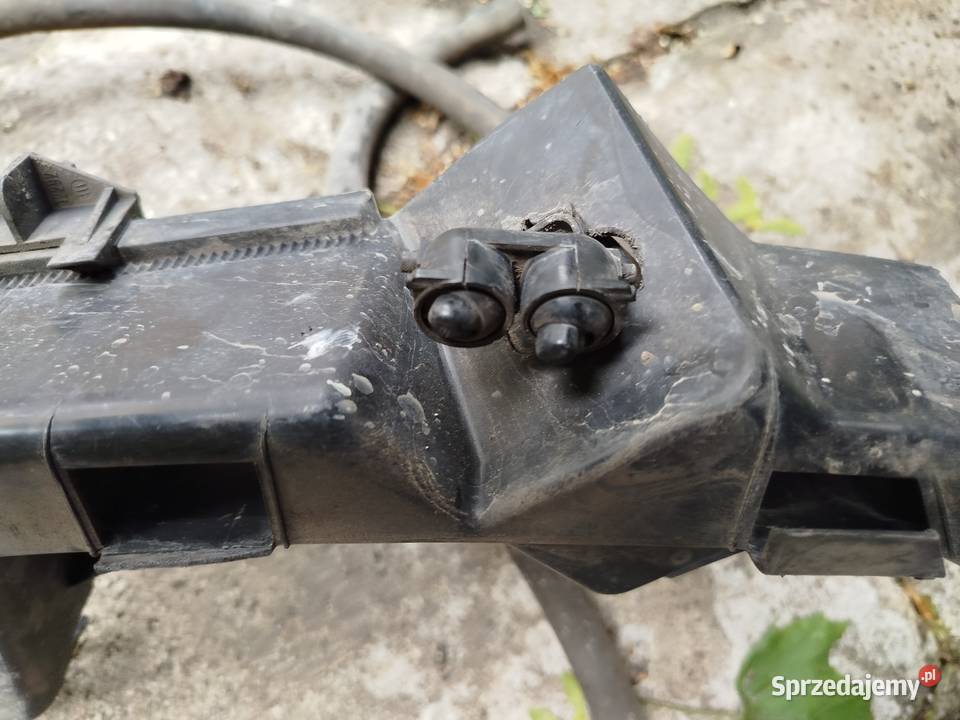 Mocowanie Ślizgi Zderzaka ze spryskami Passat B5 osobowe Łódź sprzedam