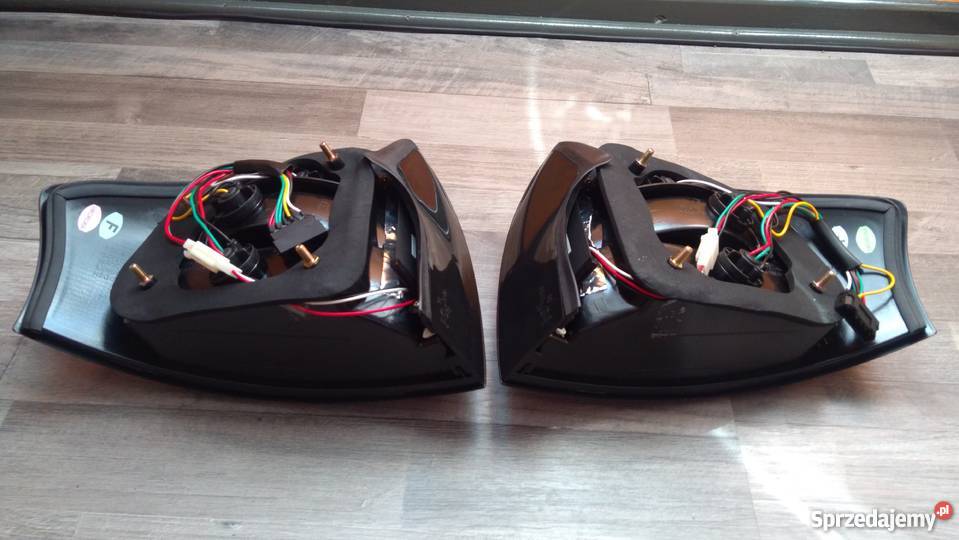 Lampy tył komplet Audi A6 C5 sedan Starogard Gdański