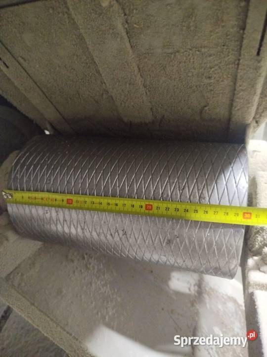 Gniotownik do zboża młynek śrutownik Turkowice