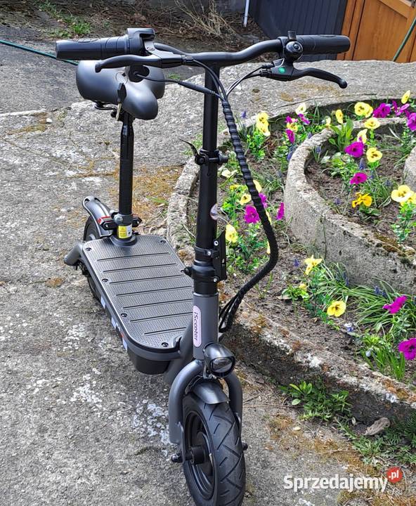 NOWA HULAJNOGA ELEKTRYCZNA Z SIEDZISJIEM 20 Hulajnogi elektryczne Chojnice