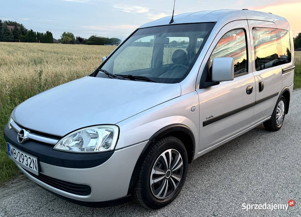 OPEL Combo Salon VAN Furgon 17 DI Isuzu ABS Warszawa