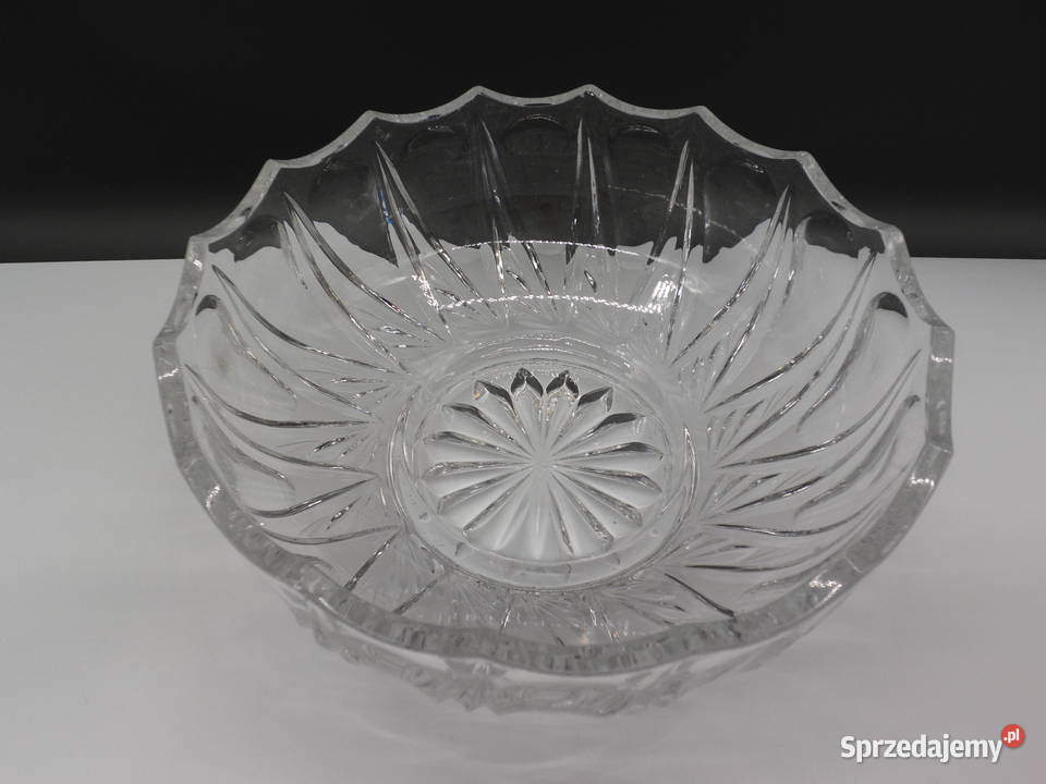 Masywna szklana misa z czasów PRLu Raszków