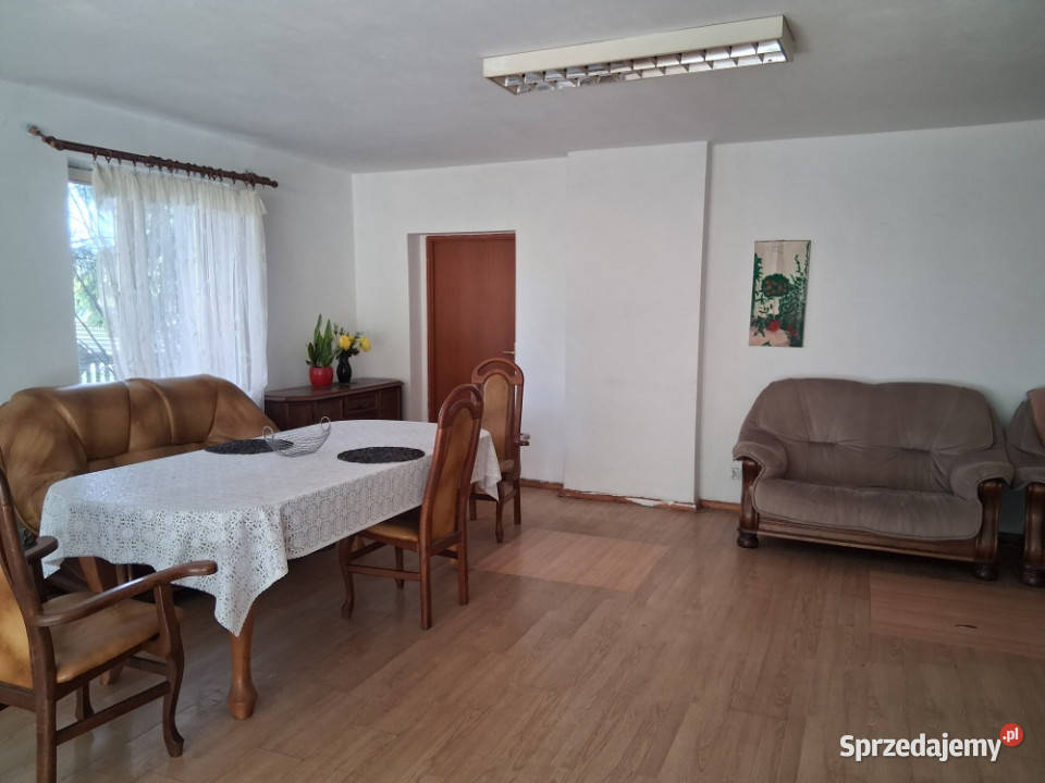 Duży dom w Piekoszowie Kielc i trasy S 7 do Piekoszów sprzedam