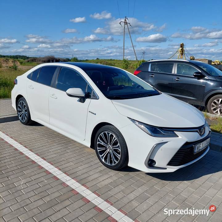 Toyota Corolla 18 Hybryda 2020r ComfortStyleTech aluminiowe felgi
