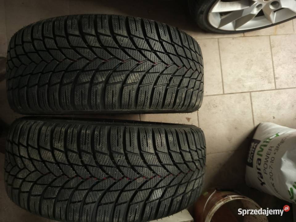 Opony zimowe Lassa 22545 R17 Dot 3524 Samochodowe Limanowa
