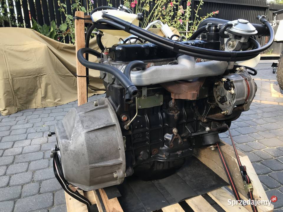 Nowy silnik UAZ Peugeot 504 nie ANDORIA nie UMZ Części samochodowe Sobienie-Jeziory sprzedam