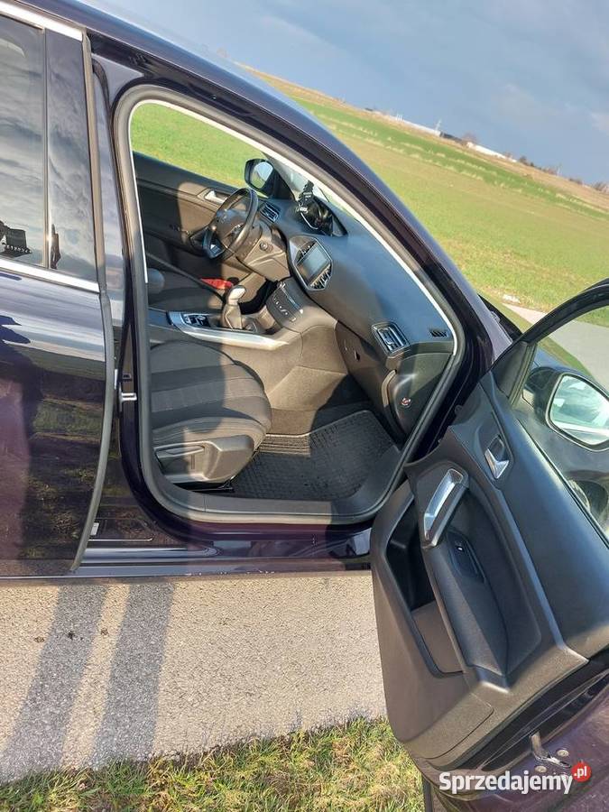 Peugeot 308 12 PureTech Bogate Wyposażenie światła do jazdy dziennej łódzkie Zelgoszcz sprzedam