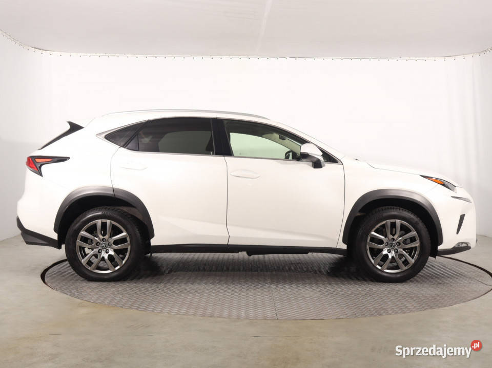 Lexus NX 300t Katowice