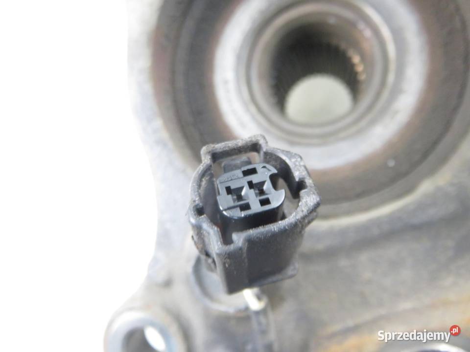 ZWROTNICA PRZEDNIA PRAWA TOYOTA RAV 4 III 22 D Piasty i łożyska kół małopolskie