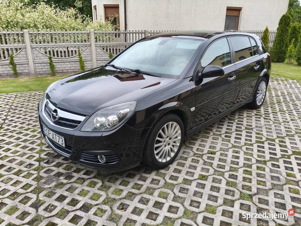 Opel Signum 19 CDTI 120 2008 1900cm3 Signum Tomaszów Mazowiecki