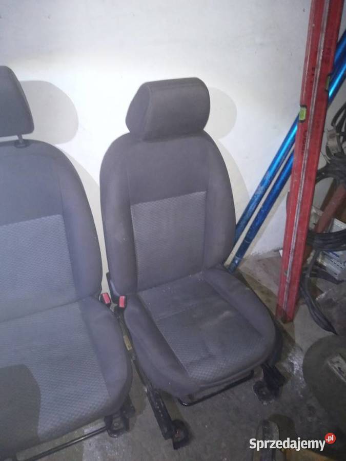 Zestaw fotele kanapa z Forda Focusa mk2 śląskie Gliwice