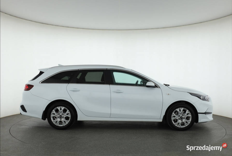 Kia Ceed 15 TGDI relingi dachowe Piaseczno sprzedam