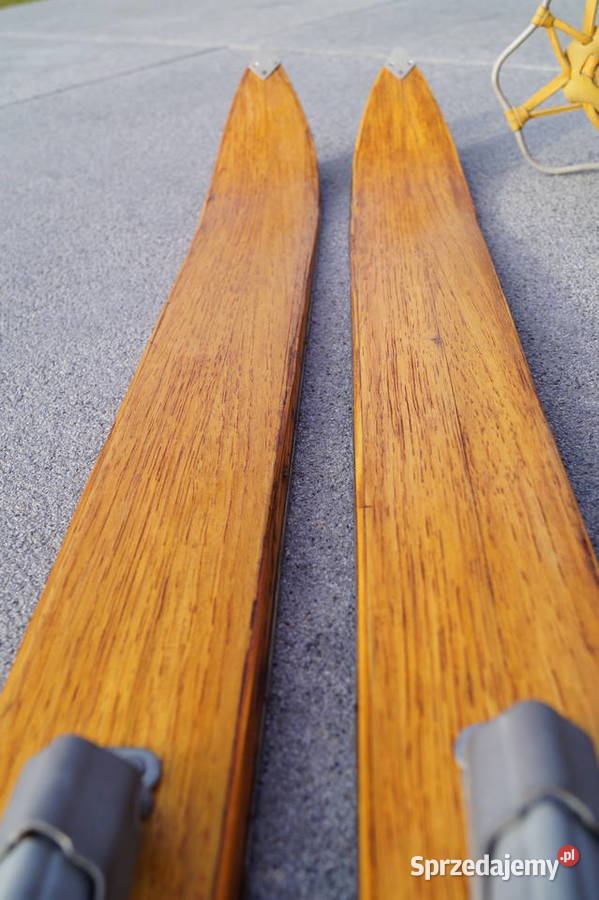 Stare narty hikorowe 180 kijki Pruchnik