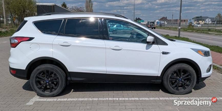 Ford ESCAPE 2017 183 benzyna Piekoszów