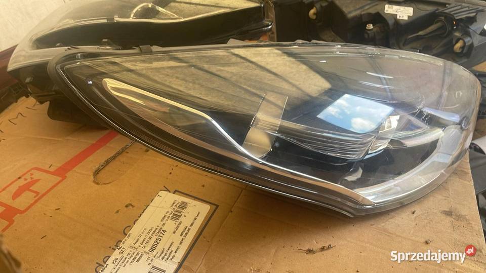 Lampy uszkodzony europejskie Sabaudia sprzedam