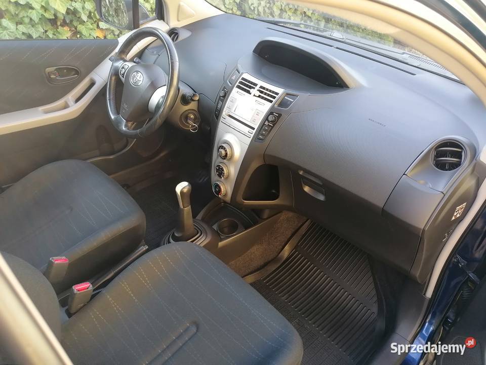 Toyota Yaris 13 benzyna 5 drzwi 87KM Konstantynów Łódzki sprzedam