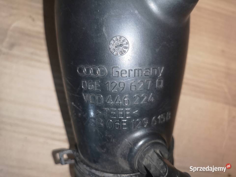WĄŻ RURA POWIETRZA AUDI A4 B7 32 FSI 06E129627Q sprzedam