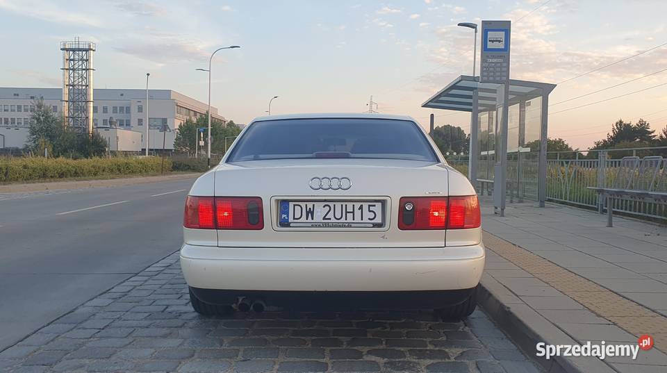 Audi A8 42 V8 q nowy rozrząd welur podwszyby dolnośląskie Wrocław sprzedam