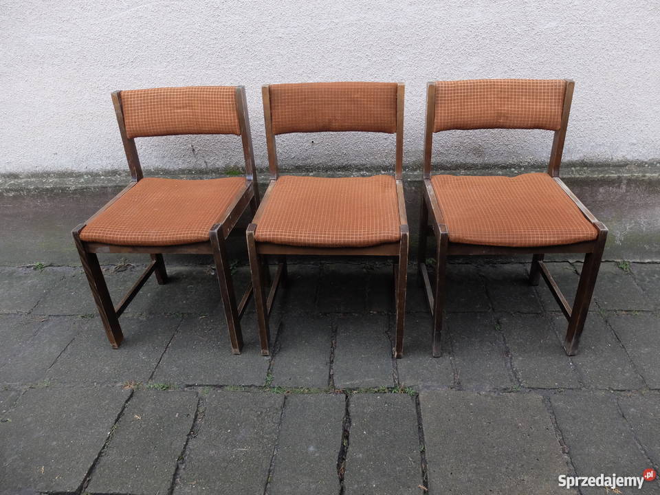 Krzesła tapicerowane z epoki PRL model Nysa z 75cm Kościan