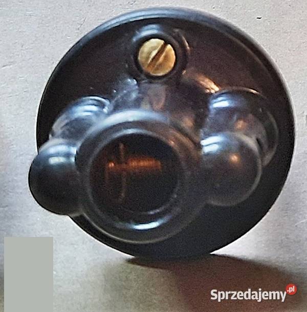 Wtyczka czarna bakelitowa do zabytkowego radia