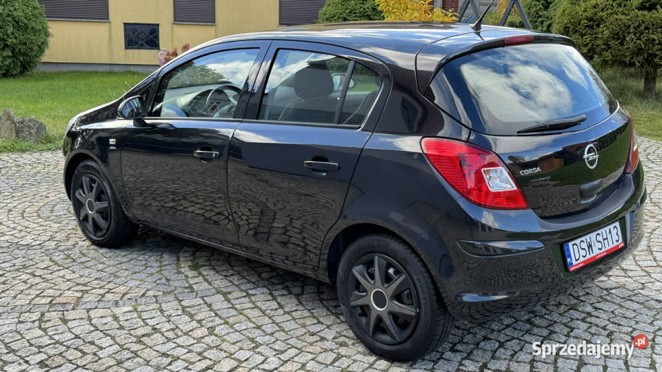 Opel Corsa 14 Benzyna 87 z Niemiec 5 DRZWI LIFT manualna Corsa Strzegom sprzedam