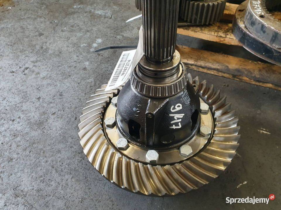 MECHANIZM RÓŻNICOWY TRAKTOR HOLLAND T6175 947 osobowe Lipno