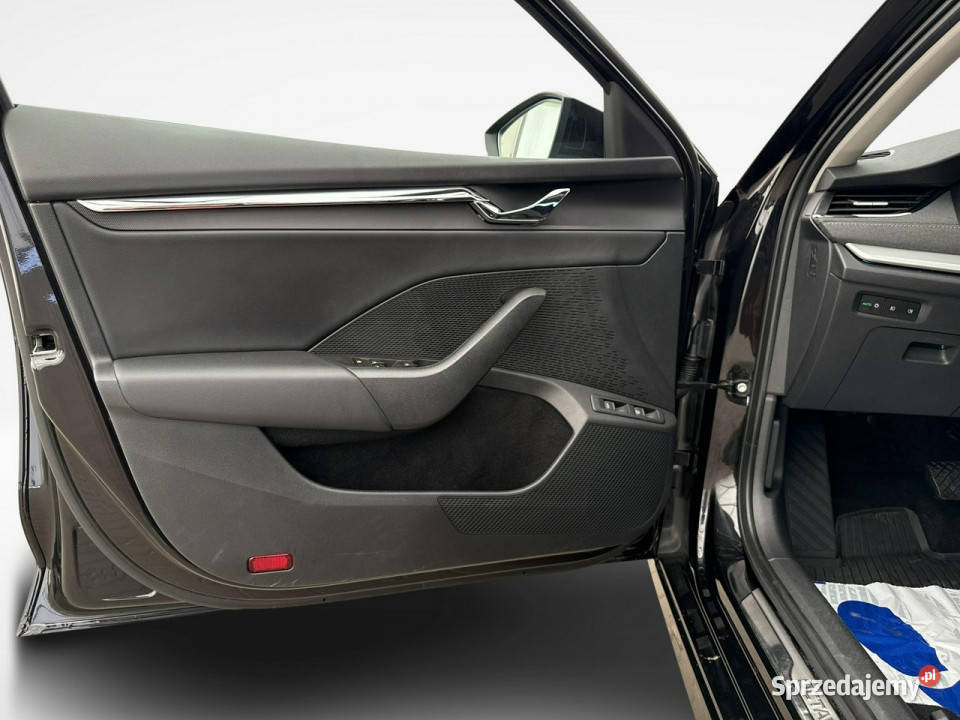 koda Octavia 14 TSI PlugIn Hybrid Style 204 nieuszkodzony Warszawa