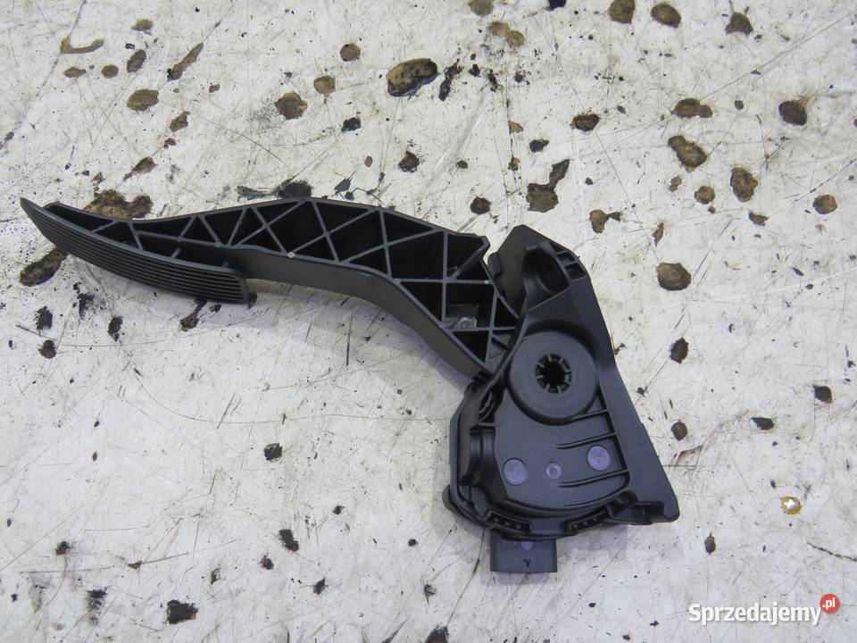 PEDAŁ GAZU POTENCJOMETR ASTRA K 16 CDTI 13373777