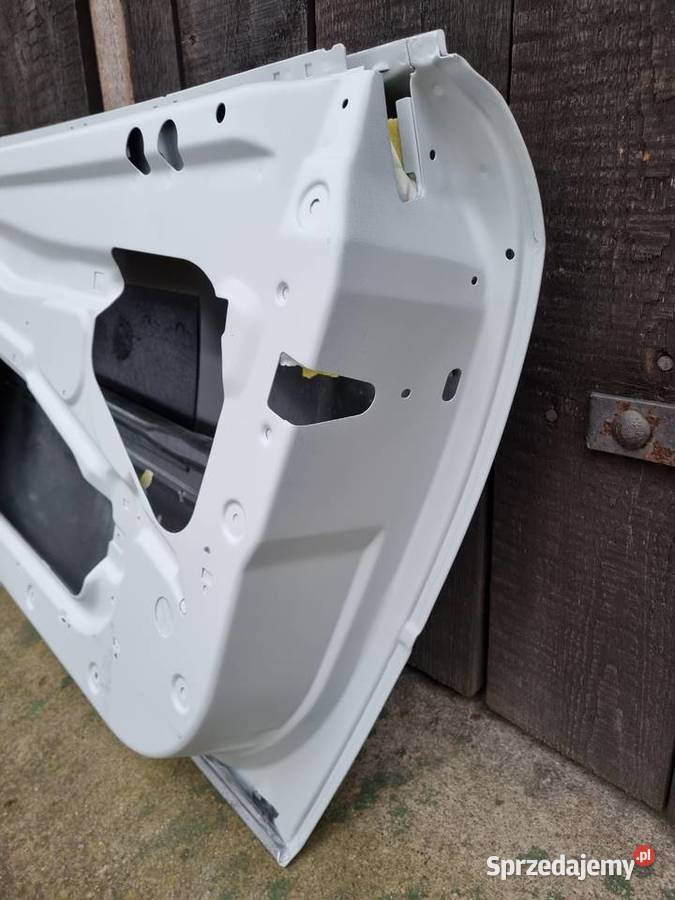 BMW 8 E31 840Ci 850Ci drzwi prawe Sokolniki-Las