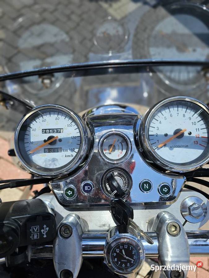 Hyosung Aquila GV 28km Żory
