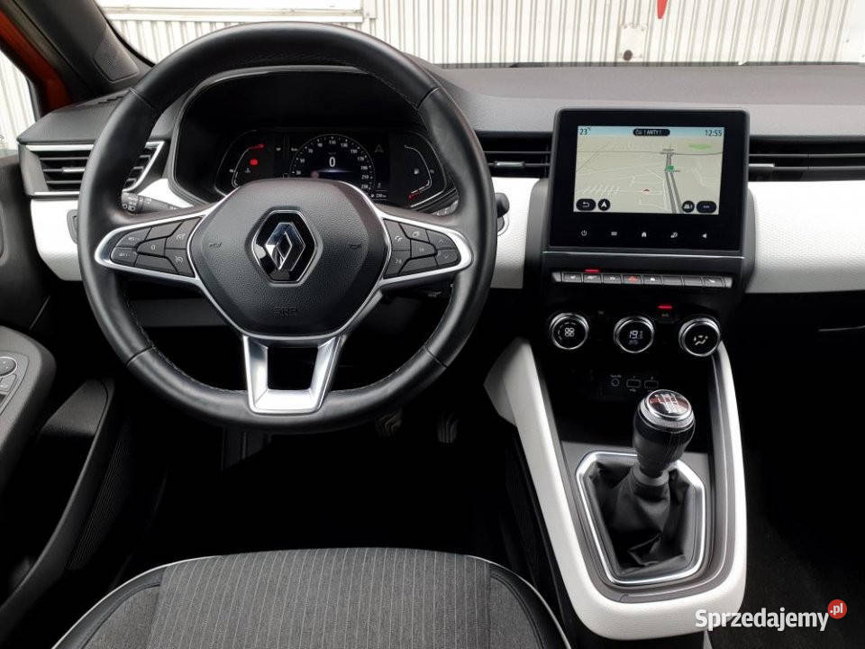Renault Clio 2023r Salon Fvat 23 Bezwypadkowy sprzedam