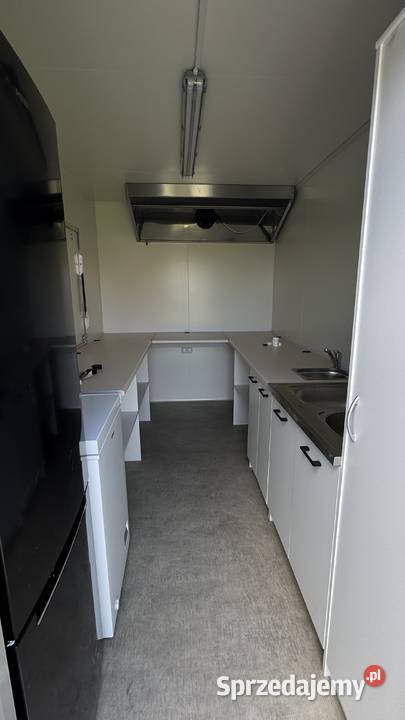 Przyczepa gastronomiczna 35m 2025 na wynajem Gastronomiczne