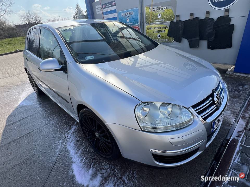 Golf 5 19 140 Samochody osobowe