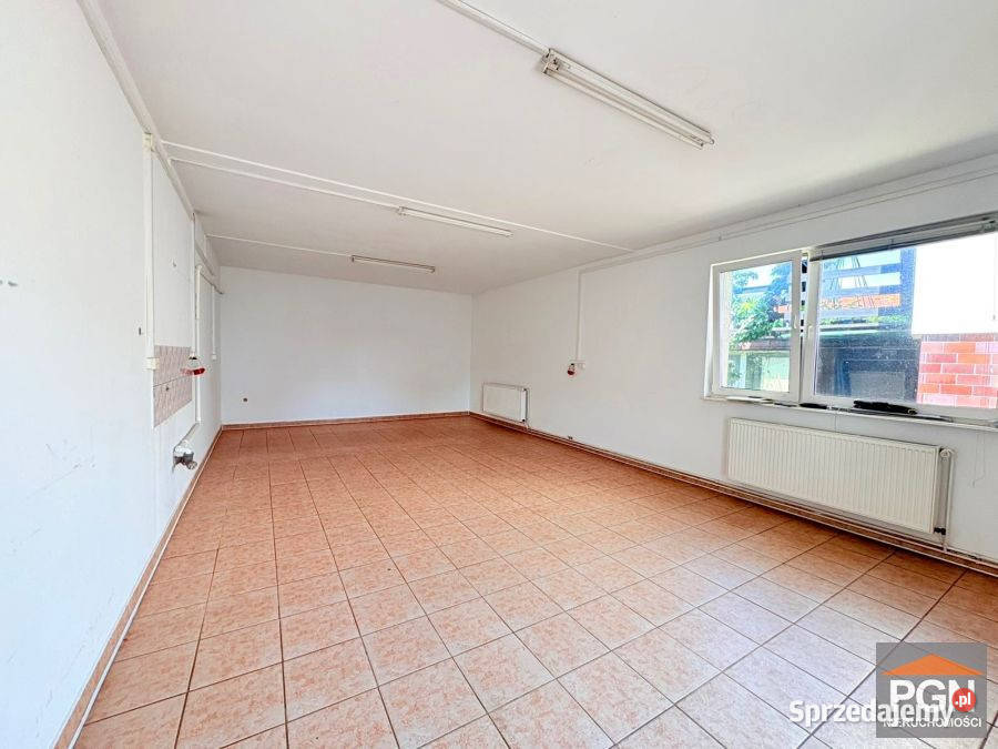 Lokal sprzedam 240m2 Resko centrum