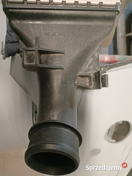 8UO 145 803 B intercooler osobowe Układ chłodzenia