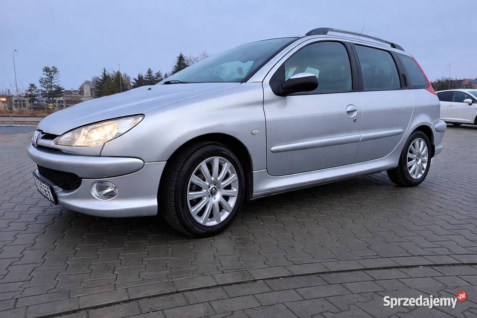 Zadbany Peugeot z gazem lpg ESP Sadki