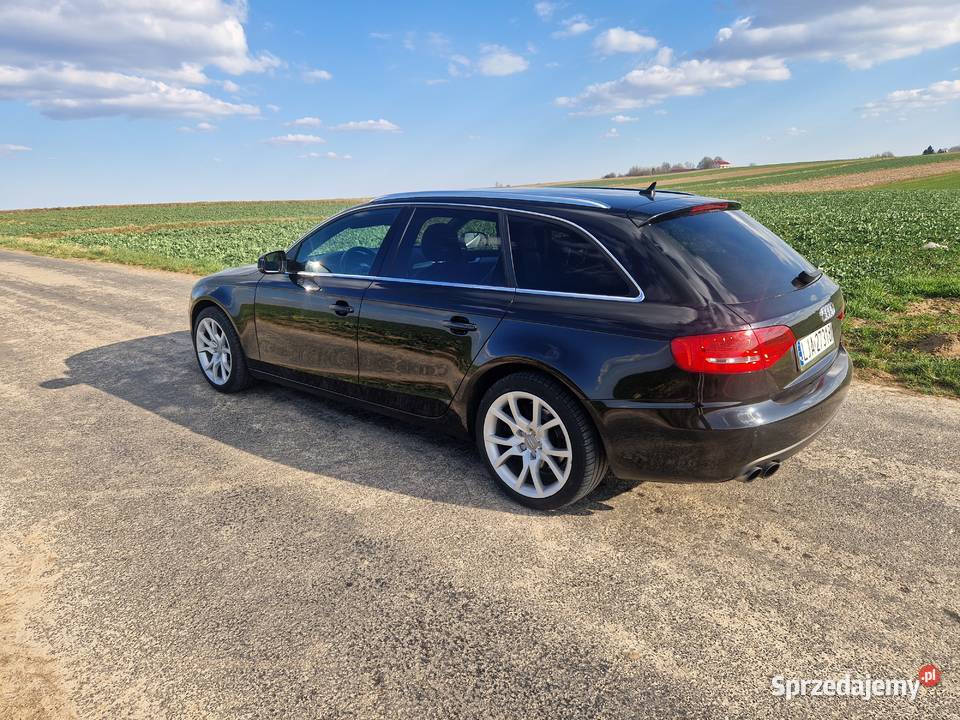 Audi A4 B8 20 TDI manualna