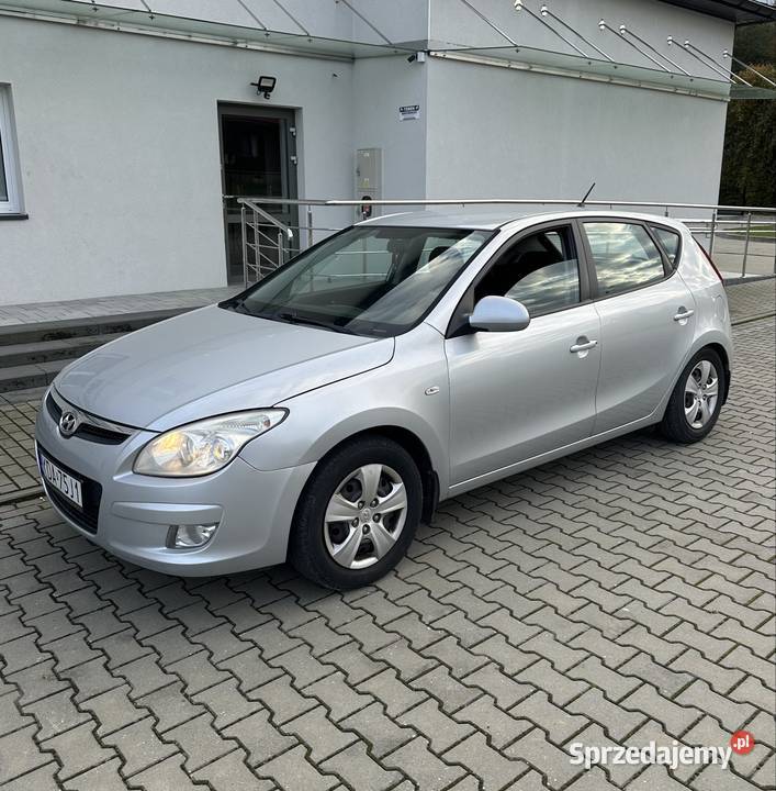 Hyundai i30 16 gaz 2009r Pilzno