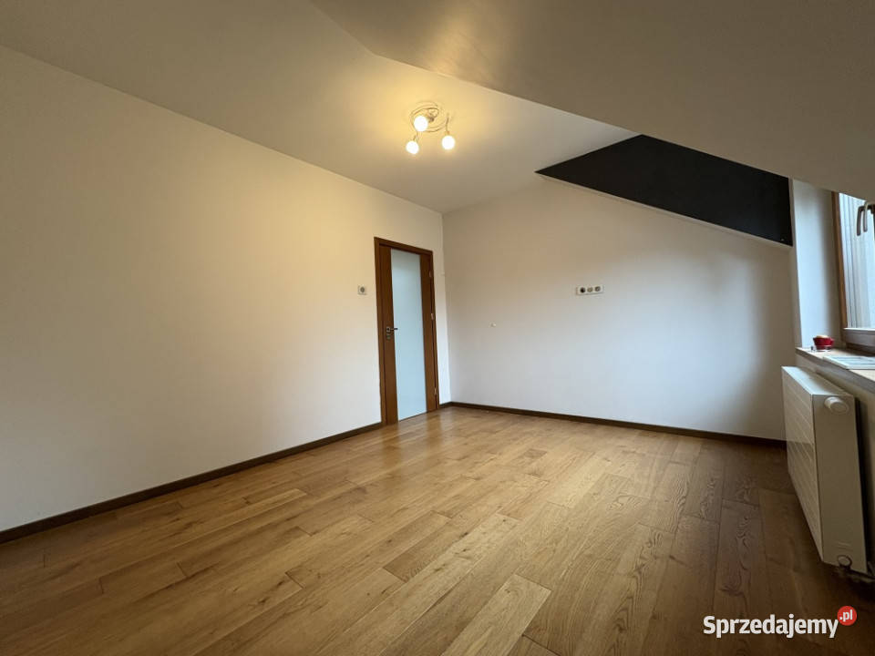 Dwa domy na jednej posesji Rok budowy 2016 Komorów