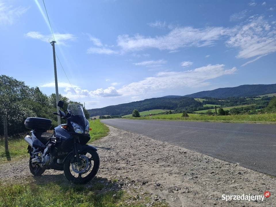 Dl 1000 vstrom Rok produkcji 2002 Motocykle, skutery, quady Staszów