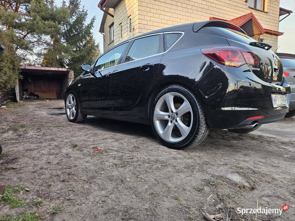 Opel Astra J 16T mazowieckie Czersk