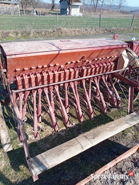 Siewnik zbożowy 19lejowy