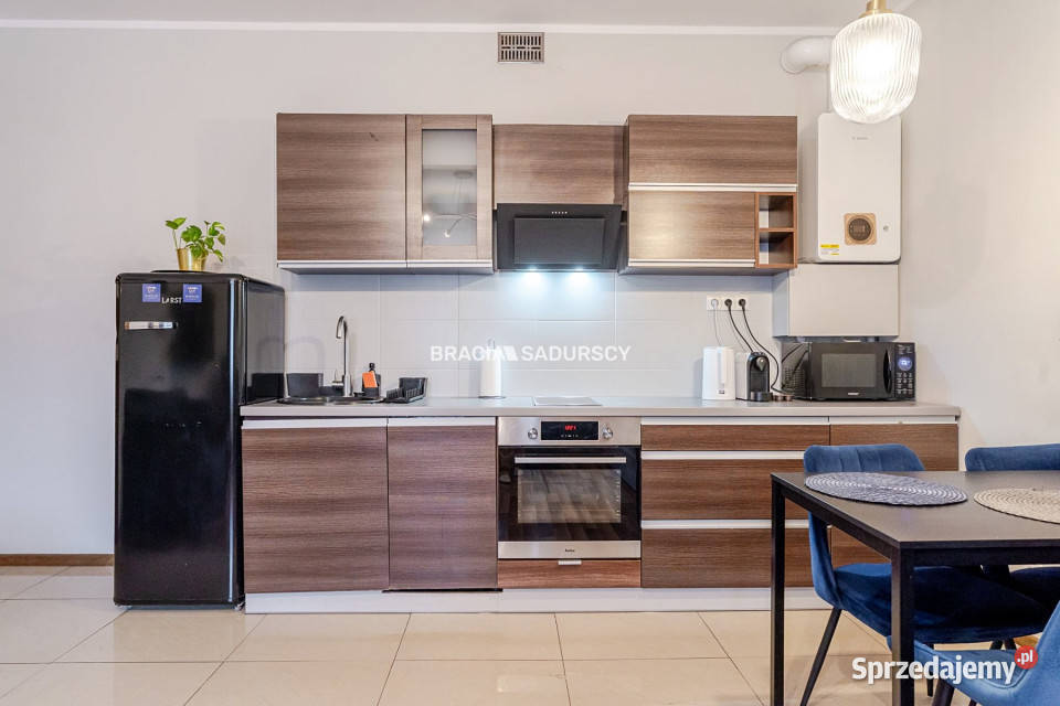 Sprzedam mieszkanie 487m2 2 pokoje Kraków własność