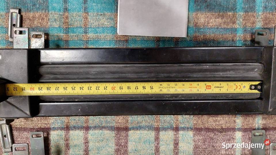 Uchwyt na trzy komplety nart Fapa zamykany Bielsko-Biała