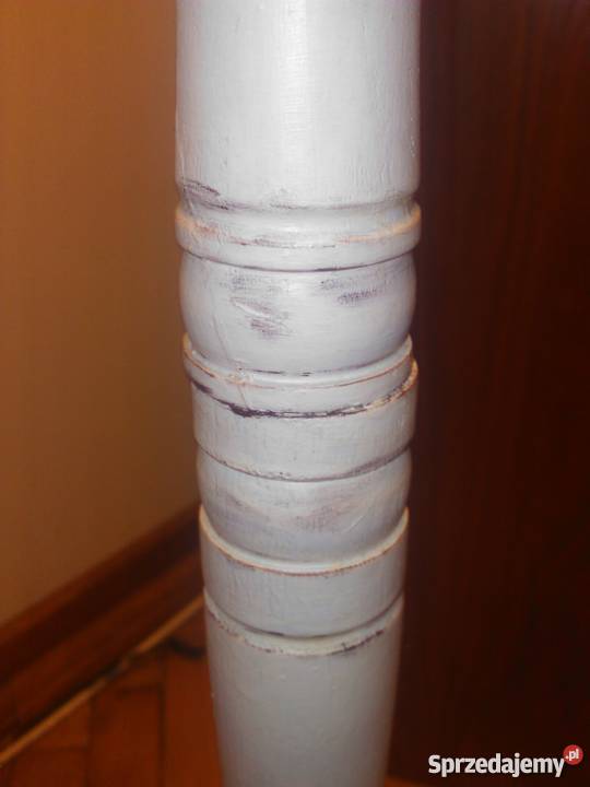 Lampa podłogowa shabby chic biały