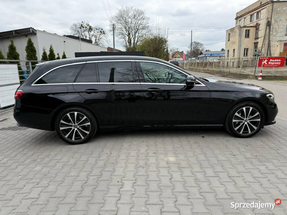 Mercedes E 300 E300de EQPower Hybrid 50 na asystent pasa ruchu Syców