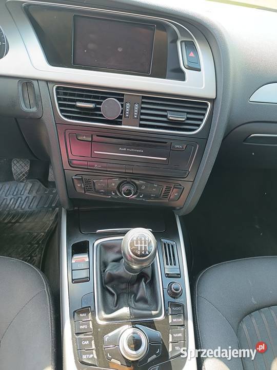 Audi a4 b8 kombi 2010 r Navipdc ksenon