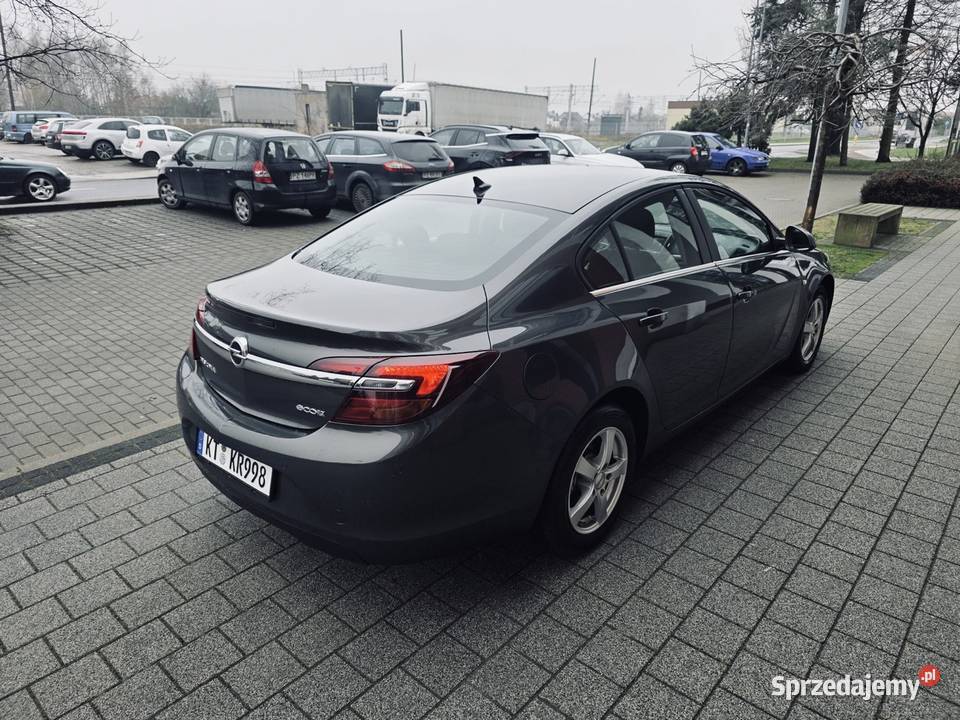 Ładna Insignia 20D LIFT Możliwa ZAMIANA nieuszkodzony Śrem sprzedam